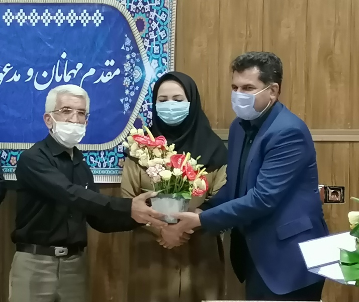 تجلیل یاوران شورای اسلامی منطقه شش شهرداری، از دکتر قائدی رئیس کمیسیون عمران، حمل و نقل و ترافیک شورای اسلامی شهر شیراز