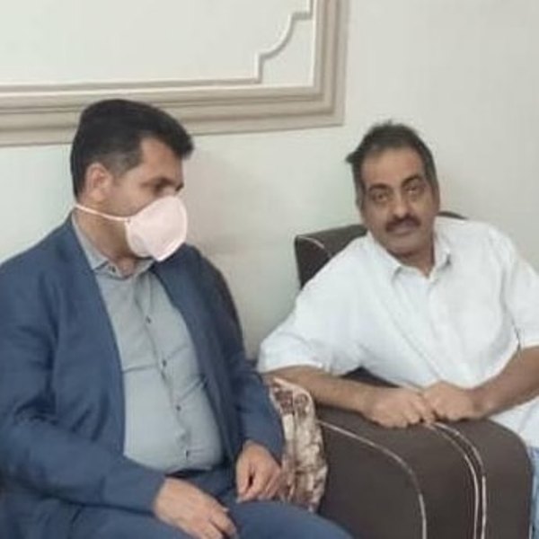 حضور رئیس کمیسیون عمران، حمل و نقل و ترافیک در منزل دو تن از رانندگان تاکسی و اتوبوس