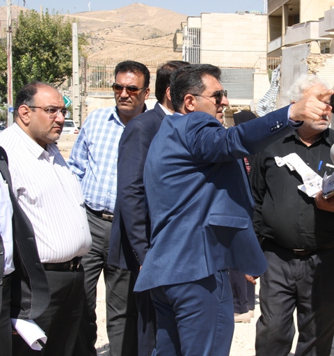 بازدید اعضای کمیسیون عمران، حمل و نقل و ترافیک شورای اسلامی شهر شیراز از پروزه چپگرد دلگشا