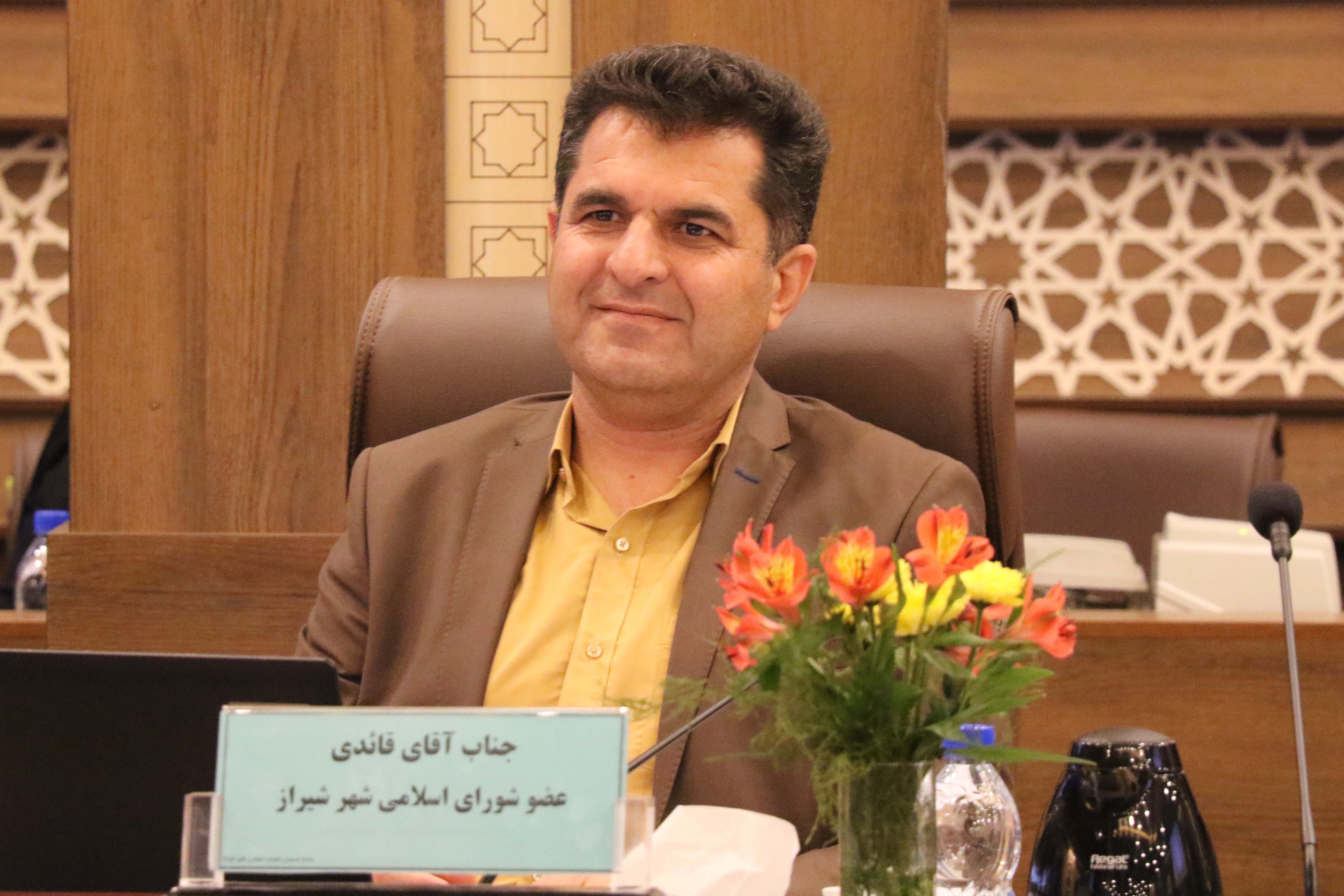 اعضای شورای شهر تا نیمه های شب به بررسی ابعاد مختلف حادثه سیل دروازه قرآن پرداخت