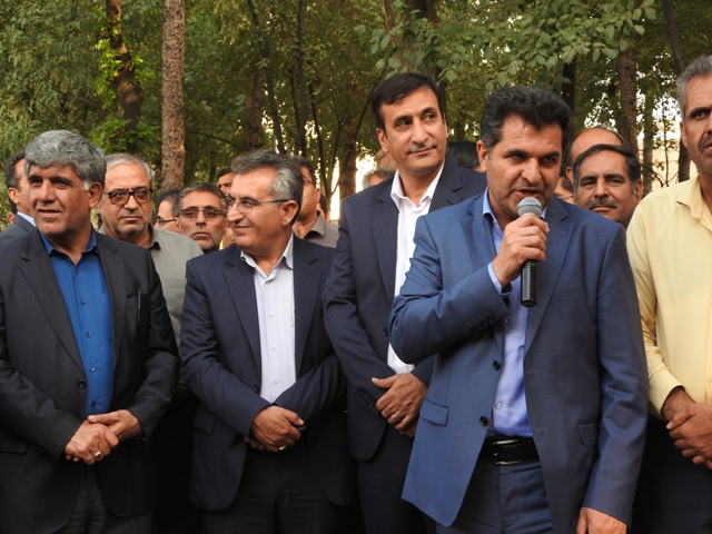 بوستان جنگلی گذر کودکانه در منطقه دو شهرداری شیراز به بهره برداری رسید